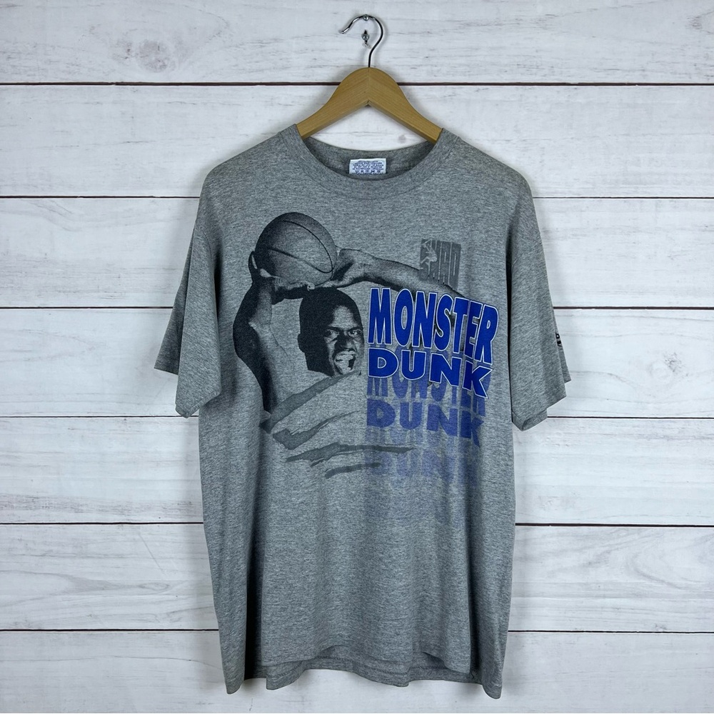 Vintage 90s Shaq Shaquille O’Neal Reebok Basketball NBA T-Shirt Large